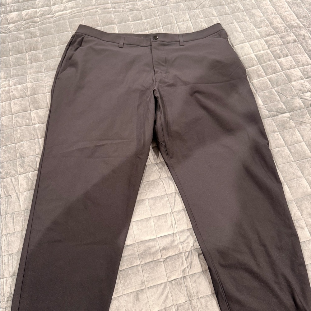 LuluLemon Men's Black Pants